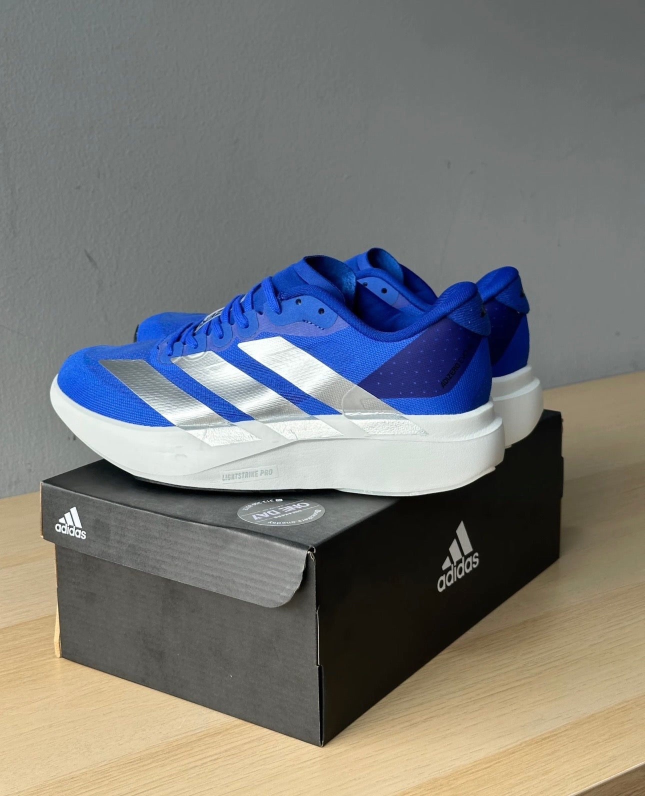ADIDAS ADIZERO EVO SL AZUL PLATEADO