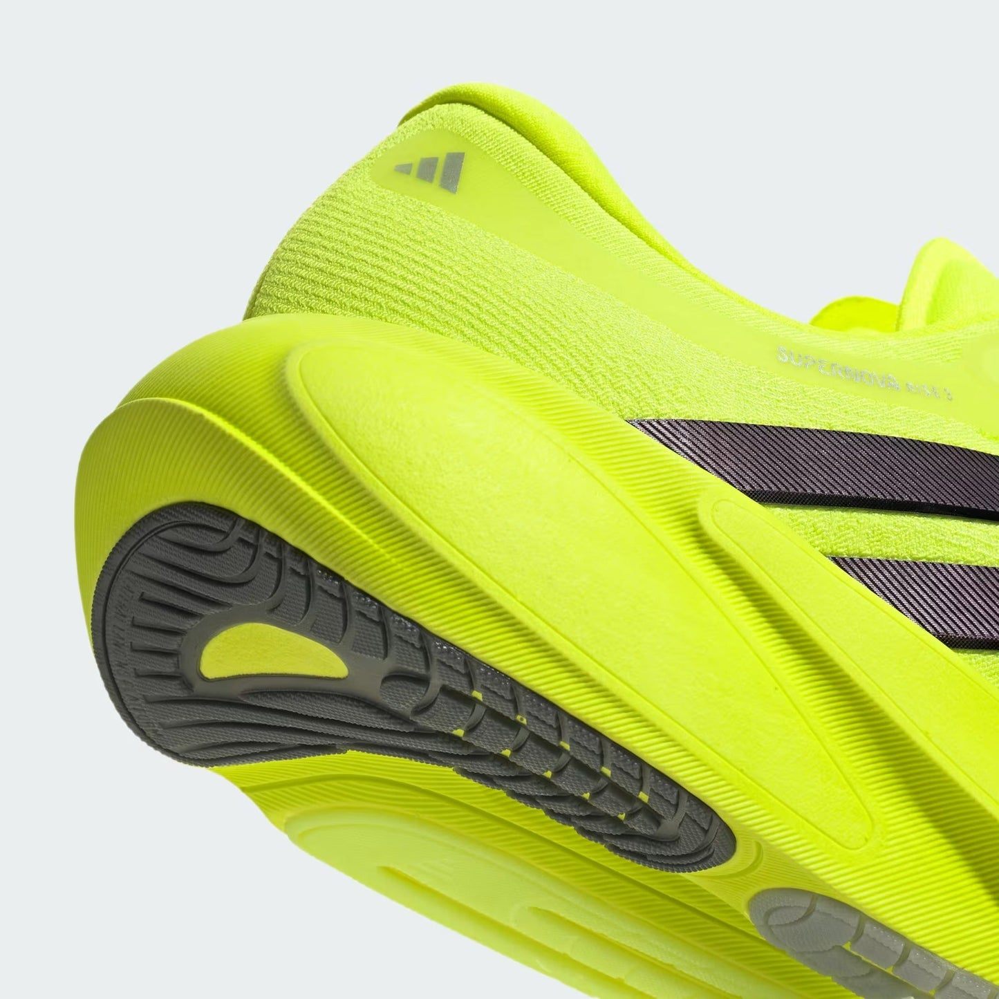 ADIDAS ADIZERO SUPERNOVA VERDE